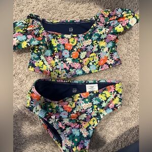 GAP Toddler Swimsuit 3T